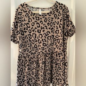 2x plus cheetah shirt
